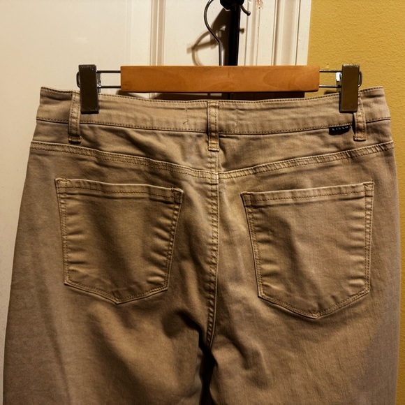 Risen Jeans High Rise Distressed Straight Leg Sand Khaki Color Sz 11 Waist 30 - Picture 12 of 16